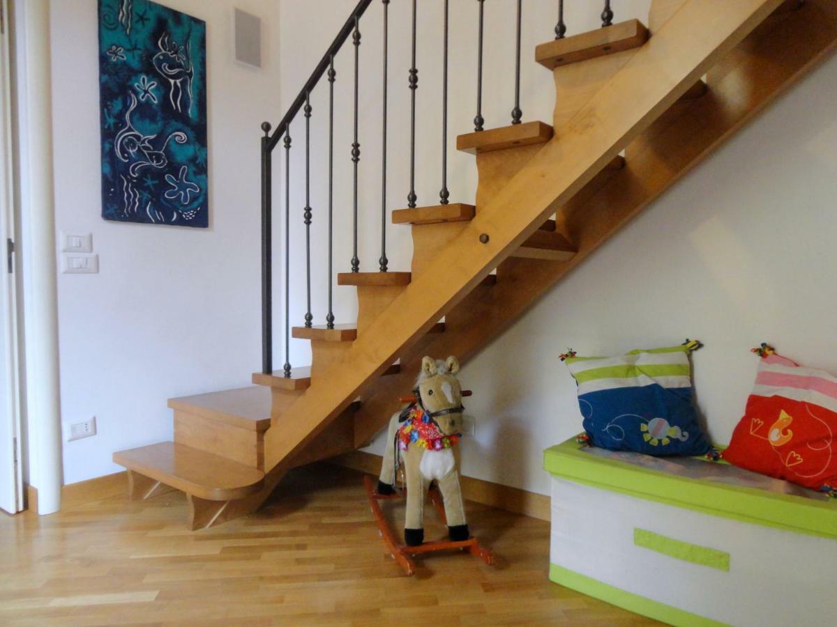 Mezzocannone Holiday House Napoli Eksteriør billede