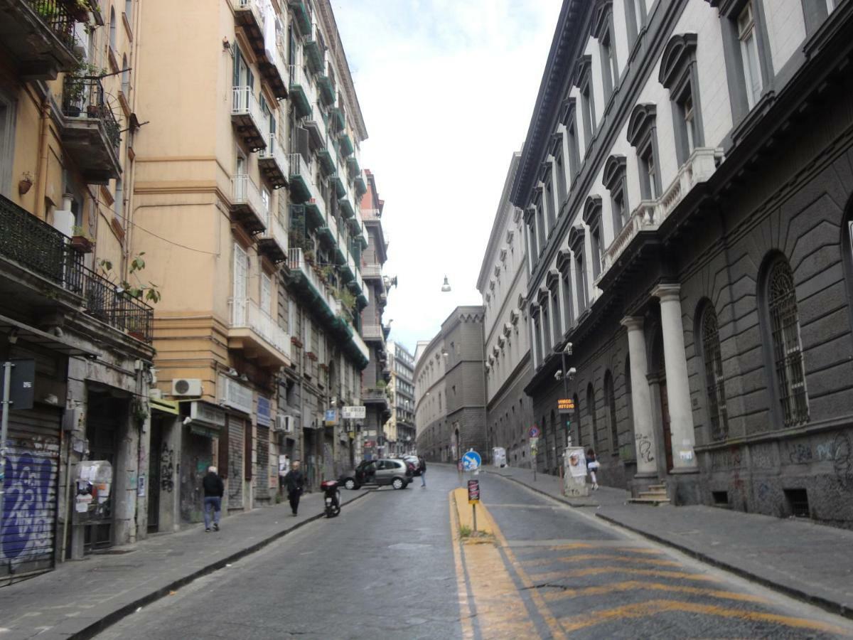Mezzocannone Holiday House Napoli Eksteriør billede