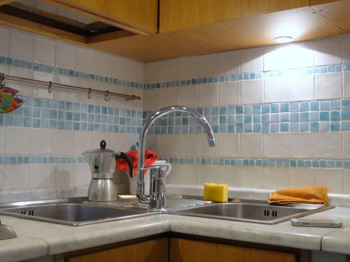 Mezzocannone Holiday House Napoli Eksteriør billede