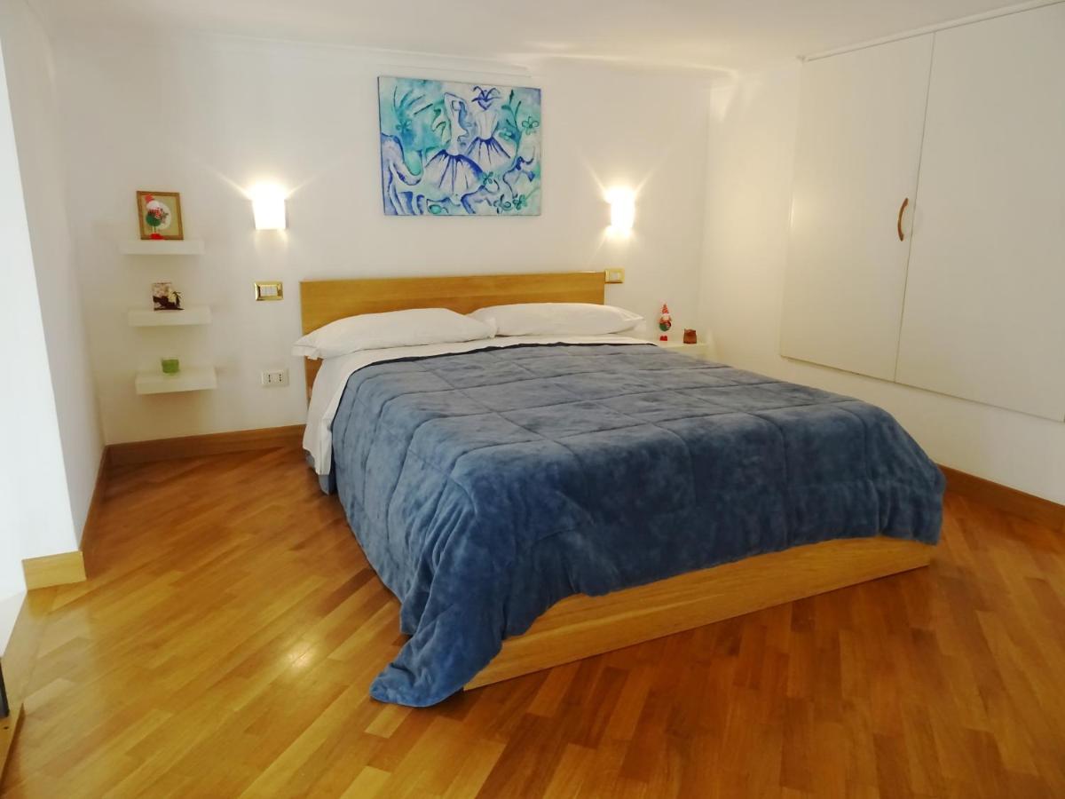 Mezzocannone Holiday House Napoli Eksteriør billede