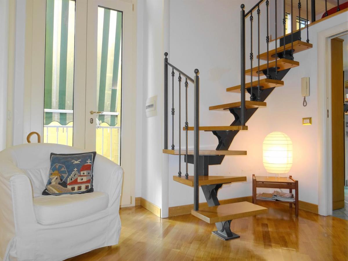 Mezzocannone Holiday House Napoli Eksteriør billede