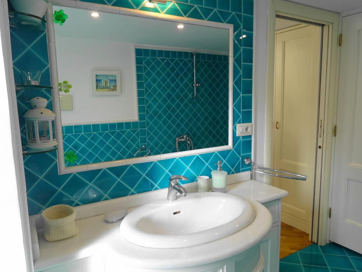 Mezzocannone Holiday House Napoli Eksteriør billede