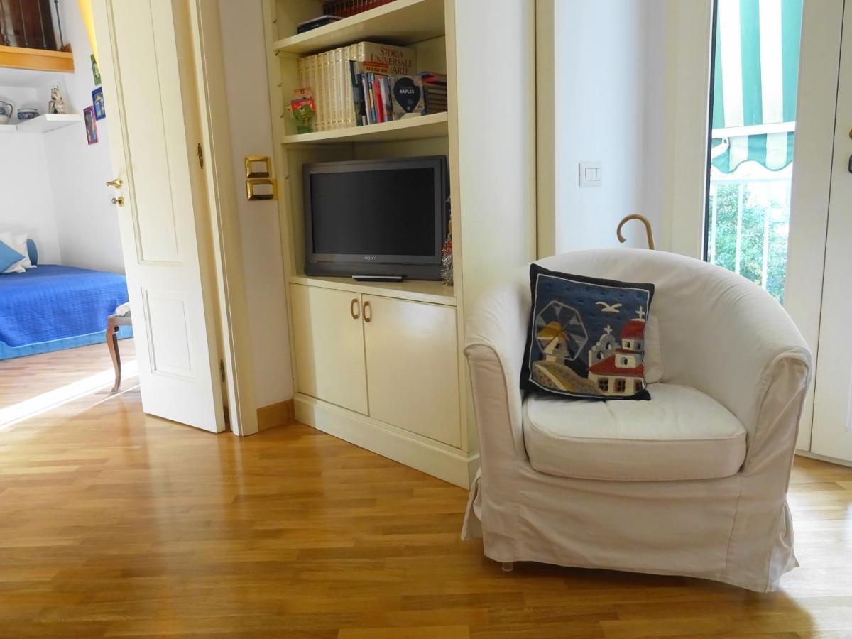 Mezzocannone Holiday House Napoli Eksteriør billede